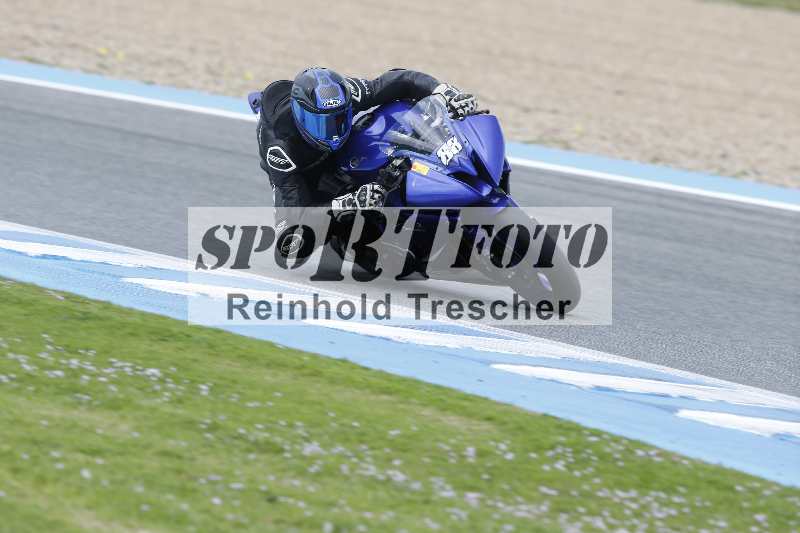 /Archiv-2025/02 28.-31.01.2025 Moto Center Thun Jerez/rot-red/88